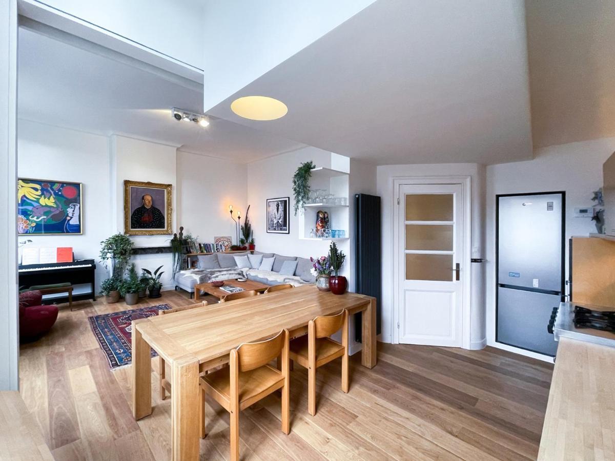 Appartement Spacieux & Calme Avec Vue Sur L'Escaut Tournai Exteriör bild